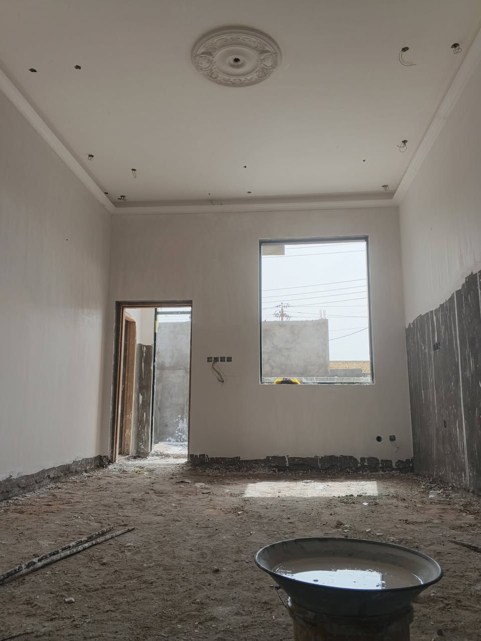 لبخ بياض معجون نثر صبغ
البصره شط العرب الكباسي كادر 4خلفات
***********
