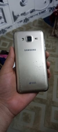 موبايلان • للبيع • حالة زينة