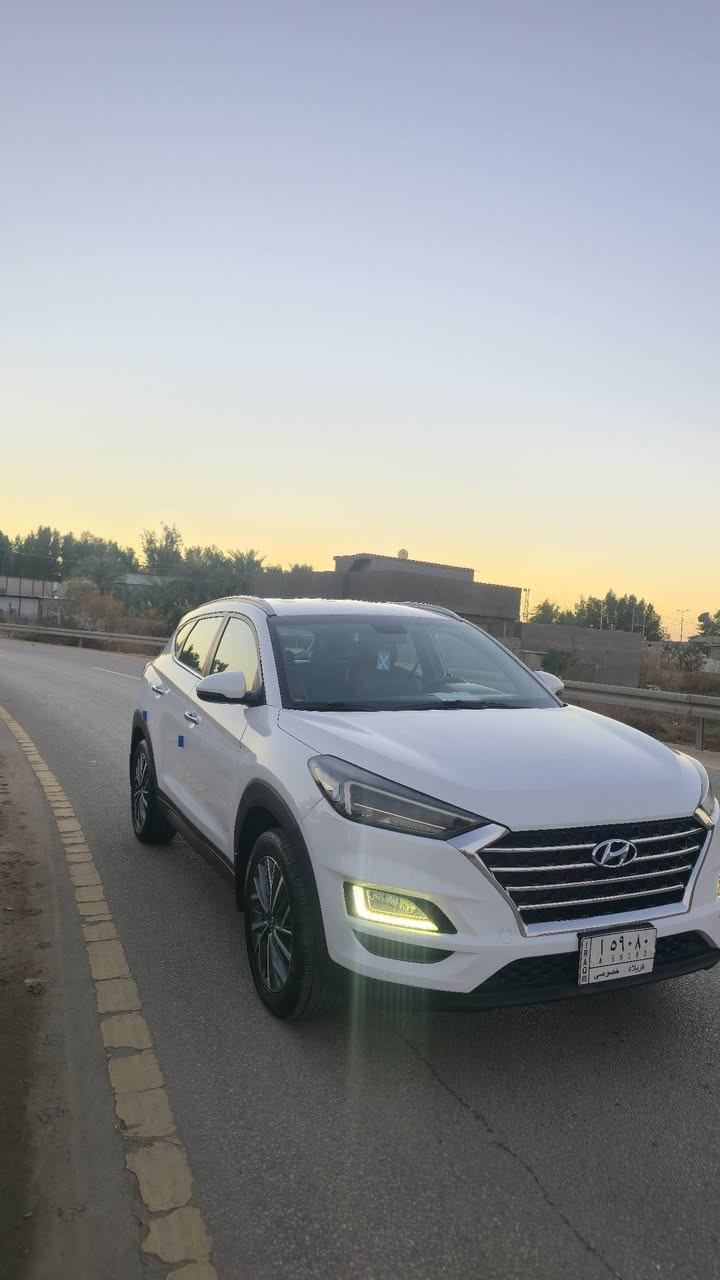 سلام عليكم توسان مديل ٢٠١٩ خليجي فول عده البنراما كفاله عده بارد اربع اصابع ماشيه ١٣٤ محرك كير تبريد حداديه كفاله مكان السياره كربلاء السعر ٢٠٠ وبيها مجال ***********
