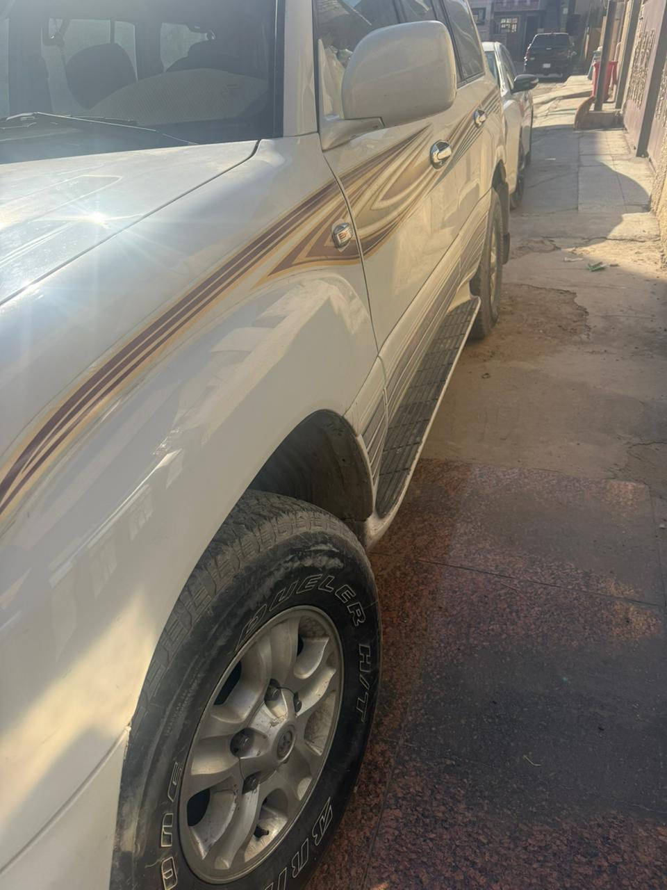 السلام عليكم لاندكروز موديل 2000 فول السياره مابيه صبغ بس دعاميات كير محرك مكفول السياره كلش حلووو تدفئه تبريد كهربائيات كله شغاله السعر 180 رقم الهاتف ***********
***********
تفاصيل اكثر اتصل على الرقم
