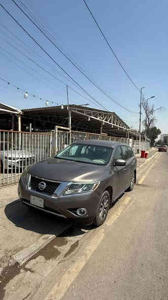 للبيع نسيان بافندر موديل 14 لون فيلي مواصفات فول بصمه 7 راكب ثلاث قطع تبريد رقم بغداد بسمنه داخله كلين كفاله كير محرك ماشيه 110 الف مكانهه بغداد صليخ السعر  137 ترهم مراوس. ***********.  ***********
