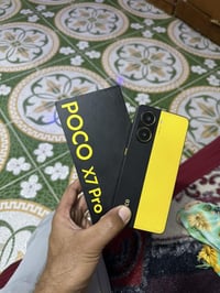 بوكو اكس ٧ برو • ٢٥٦ • ١٢