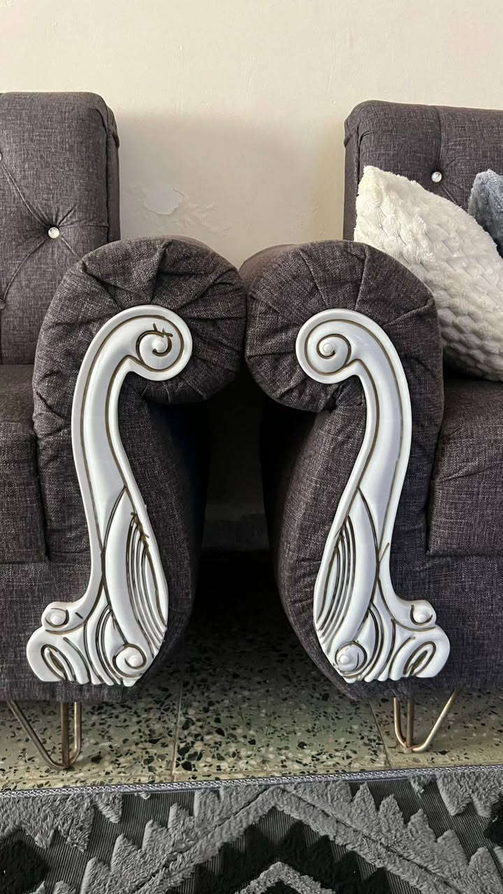 السلام عليكم 
تخمين 20 مقعد للبيع تركي درجه اولى تفصال يباع كامل او تخم واحد 
سعر تخم الواحد 425 بي مجال بسيط 
العنوان بغداد الكرخ 
لاستفسار واتساب ***********
