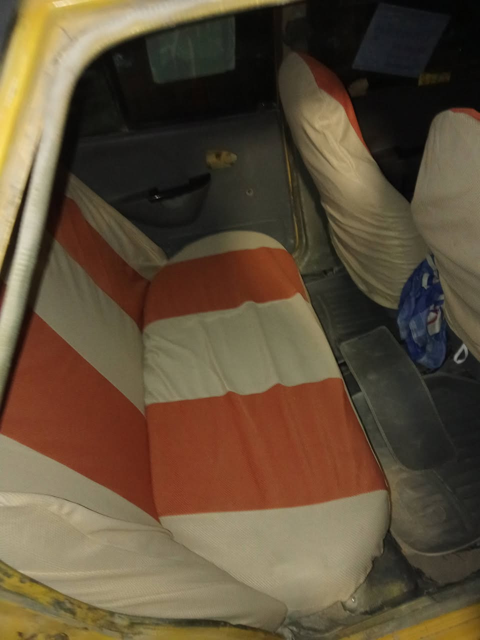 سلام عليكم سياره سايبه للبيع موديل 9 بدون راعي اتكفل من سرقه سياره مكينة كير شغلات  نظيفه ناعمه سعر 11قفل قفل عنوان بغداد زعفرانيه 
***********
