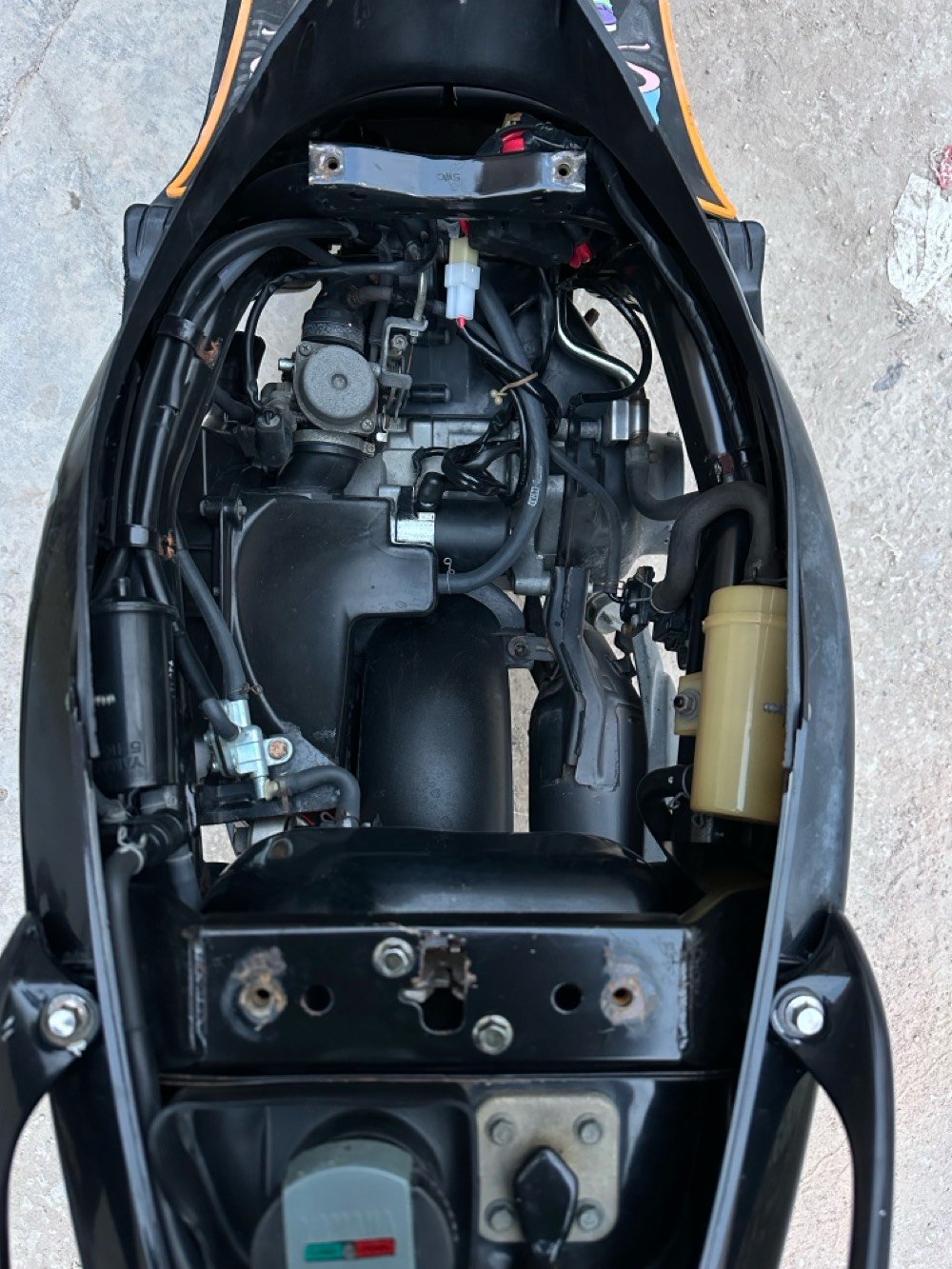 دراجه ماكس عدله دراجه رمبه  فول نضافه بوشه بلاديه
شراب يتصل وبلخدمه
