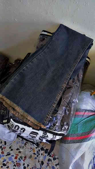 تصفيا محل شلعه سعر ق ٣٠٠٠ دينار فقط الحجز والاستفسار ***********
