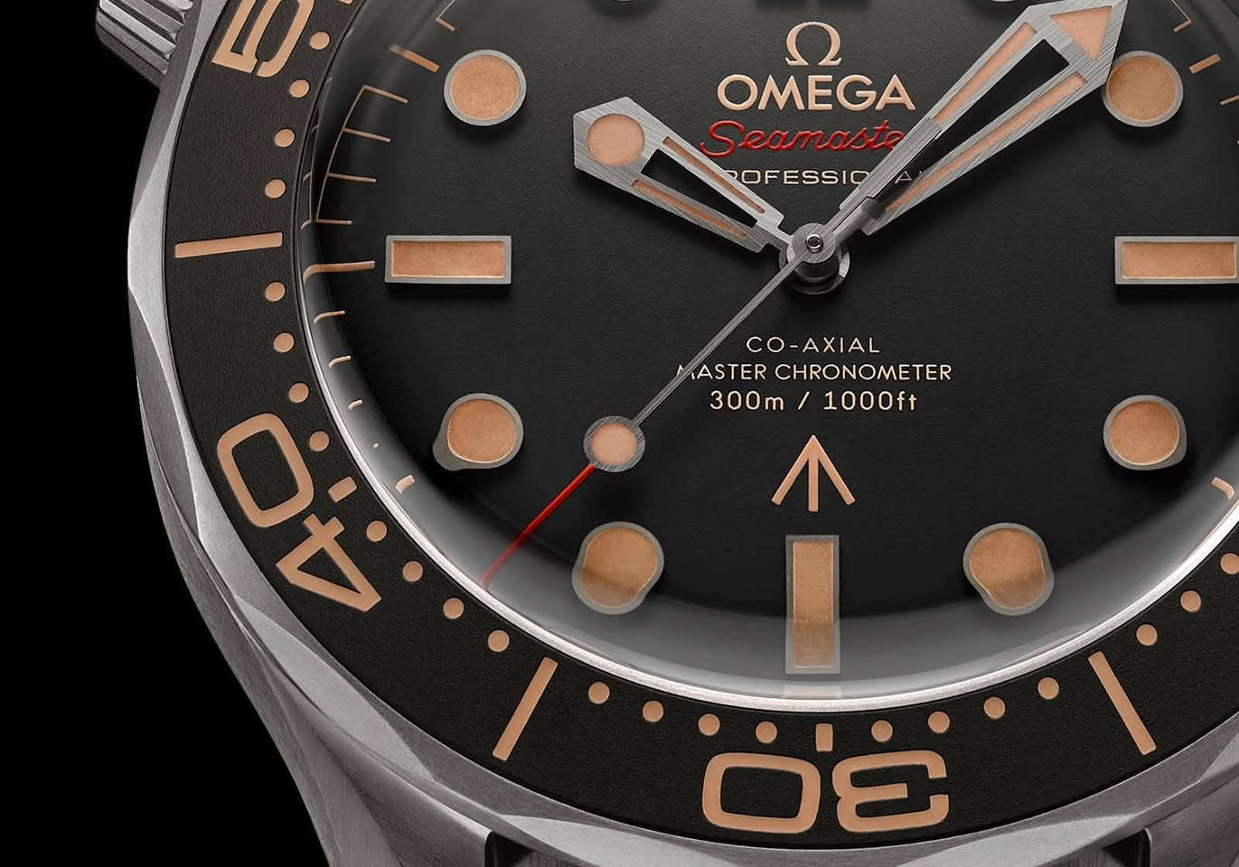 ساعه اوميغا007
موديل seamaster diver 300 m
تتميز :-
١-ميكانيكية نظام العمل اوتوماتيك ( تعمل على حركة اليد) بدون بطارية 
٢- الزجاج زفير ضد الخدوش .ضد ماء 
٣- تصميم الميناء بلون اسود غير لامع (matte)  المميز 
٤- السير ( mesh) معدني انيق يوحي بالثراء والتميز .
- تعتبر هذه الساعة قطعة  استثنائية تحفة سينمائية فريدة من إصدارات omega.

السعر 150الف مع توصيل


**إذا كنت صاحب هذا الإعلان وتريد حذفه لأي سبب، رجاءا أرسل رسالة إلى الدعم الفني**