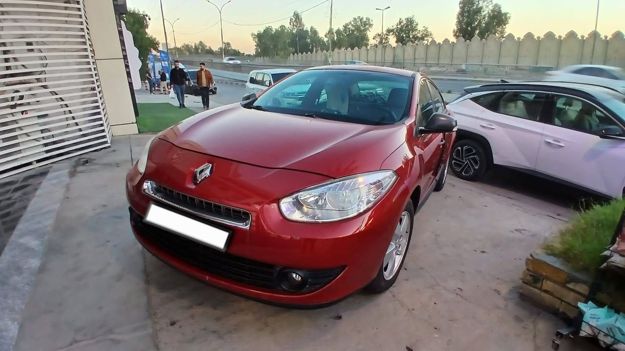 من رخيصة الادمن سيارة رينو فلونس رقم بغداد معروضة للبيع موديل ٢٠١٣ احمر ماروني استلام الشركة بأسمي وانا الحائز الأول رقم دولي جديدة المسافة المقطوعة (ماشية) اقل من مئة الف كيلو متر السيارة جديدة استخدام قليل جداً (مخزنة) بدون صبغ و تبديل جميع اجزائها بلادية محرك قبغ اصفر السعر ٩٨ ورقة للاستفسار
*********** واتساب
***********
***********
