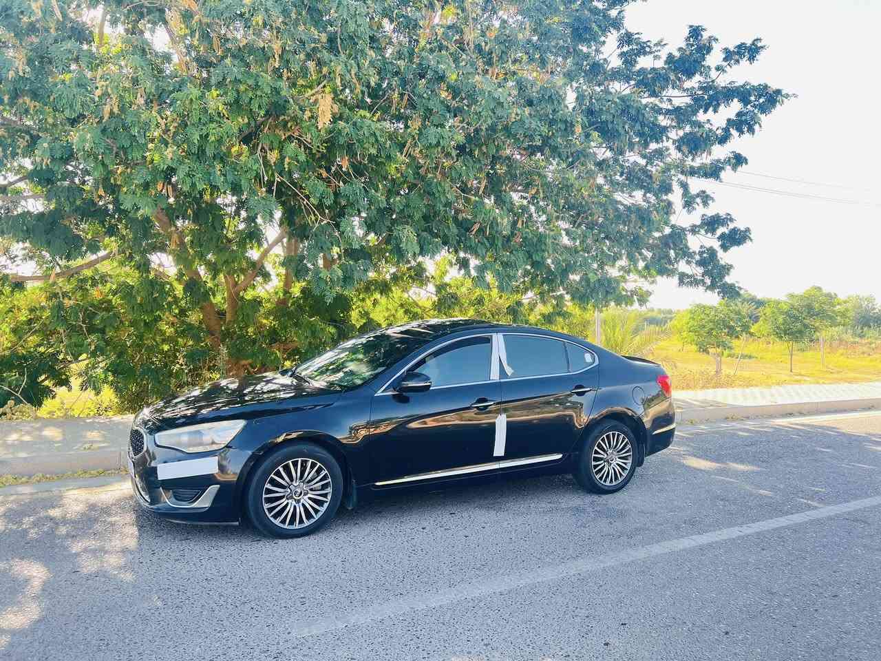 كـيـا كادنزا 2014 VIP Kia Cadenza

محركV6 3500 

المواصفات

كشنات تبريد وتدفئة 

السقف بانوراما

�️الكشن والاستيرن يرجع  تلقائي عند التشغيل والاطفاء

بصمة دخول+ بصمة ابواب + دخول ذكي

مري شفط مرايات قلاب مع الـ R

 تبريد مركزي 

ترحيب عند الأقتراب

كامره خلفيه

داخل ملكي بيجي مطعم بالصاج 

حساسات 

حكمات ستيرن جهتين 

ماسحات اوتوماتيك (حساس مطر للماسحات)

كزوز سرعة

لايت LED 

بك لايت LED

ويل كروم + تخم تاير 

كشنات جلد كشنات الامامية كهربائية ميموري تدفئه وتبريد 

برده خلفيه كهربائية 

اضاءة المحيطية + انارة في الدوسات

شفتات ستيرن كير بالستيرن

هاندبريك بصمة 

نظام صوتي Infinity

‏العنوان صلاح الدين /قضاء الضلوعية

‏*********** واتساب 

‏‎***********
