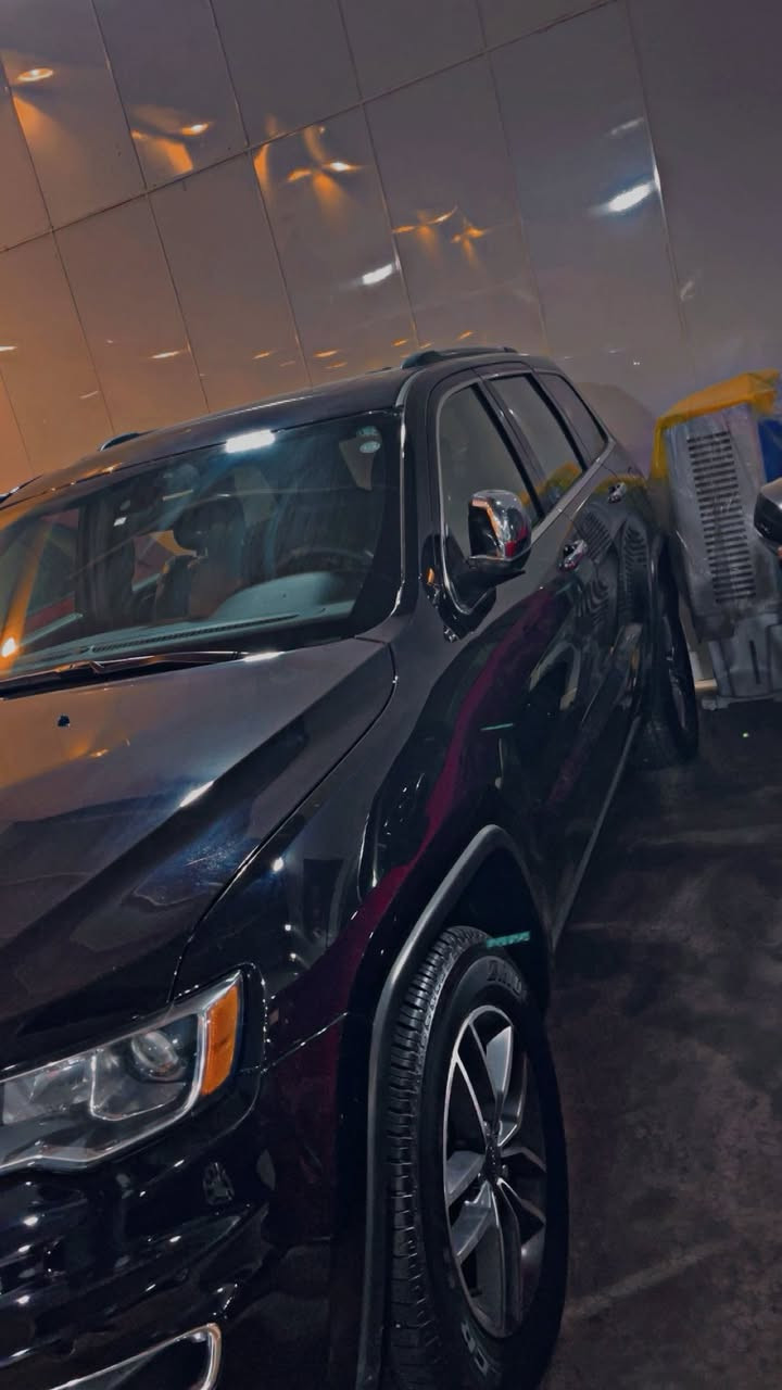 سلام عليكم
للـبيع جـيب2020

وارد امريكي حـادث قبق جنطه فقط وبل عراق صبغ باب صدر فقط بدون ايرباك 

مواصفات ليمتد

فتحه سقف 

كشنات كهرباء

كشنات تدفئه

حساسات امامي خلفي 

رادارات امامي خلفي

جنطه كهرباء

مكينه 6سلندر3600

مكاني بغداد

الاستفسار***********اتصل ودلل
