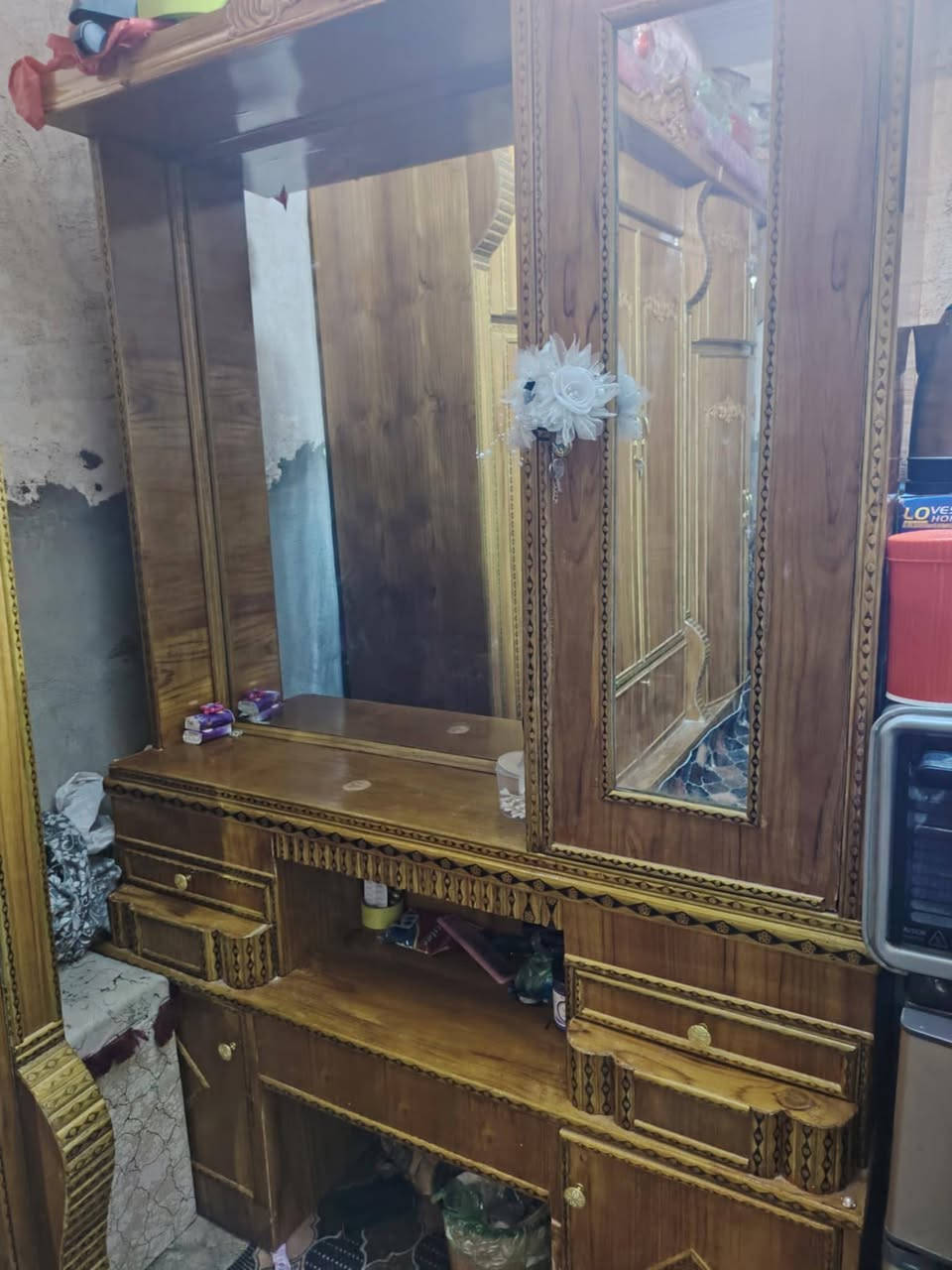 غرفه لبيع سعر مليون 
***********
