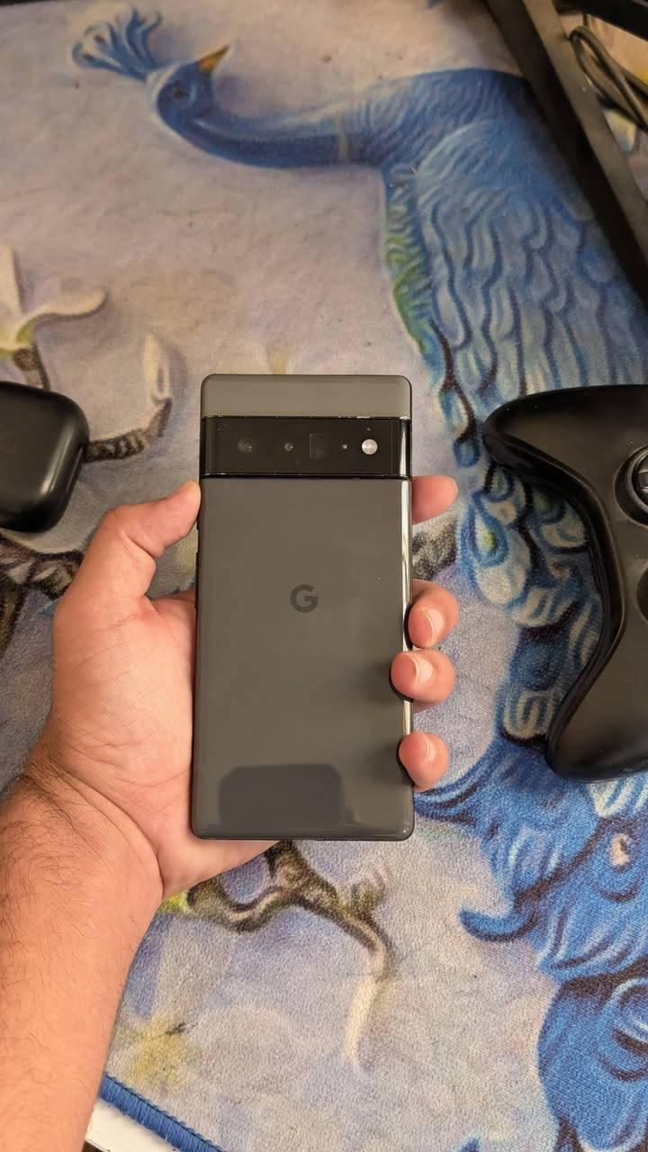 Pixel 6 pro احسن و ارخص كامرة بموبايل تنافس احسن الاجهزة اليوم الشاشه مكسوره مثل ما موضح بالصور الجهاز و اللمس شغال طبيعي ذاكره 128 ابيع اعلى سعر 
 
*********** واتساب

