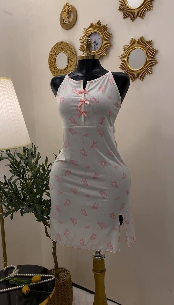 💖 لانجري خامة ريب قطني مطاط
مريح وناعم على الجسم 👌

📏 القياسات:
S / M / L / XL

🎨 الدرزن:
موديل واحد – تشكيلة 3 ألوان

الاستفسار دايركت


**إذا كنت صاحب هذا الإعلان وتريد حذفه لأي سبب، رجاءا أرسل رسالة إلى الدعم الفني**