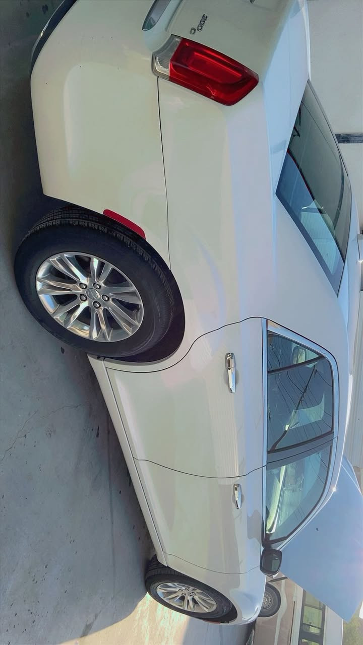 سلام عليكم اوبامه مديل 2017فول موصفات ما عده لرادار ل امامي سياره جديده ما متعوبه مثل ما موضح بل صور C300 كشنات جلد  تدفئه وتبريد مكان السياره بصره ابو الخصيب لسعر 240
انتصل ***********
