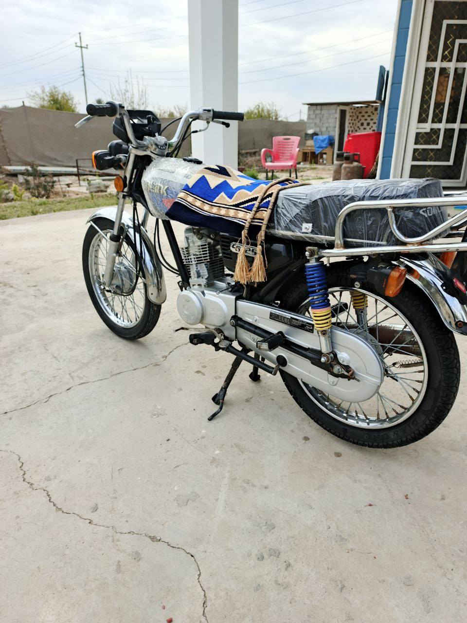 سلام عليكم دراجه نامه لبيع موديل 25 اوراق اصولي السعر 650 وبيها مجال حك الجيه مكاني بابل محاويل دراجه مكفوله رقمي ***********
