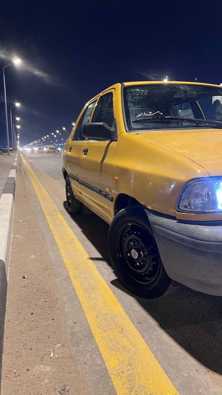 السلام عليكم سايبه مديل 2015 مكفوله السياره بس هلالات رليدلهن لكط السياره بصره تحويل ثاني يوم السنويه بيها 2027 للسفسار اكثر ***********
