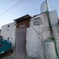 شارع ٨٠ • ١٠٠م • غرفتين