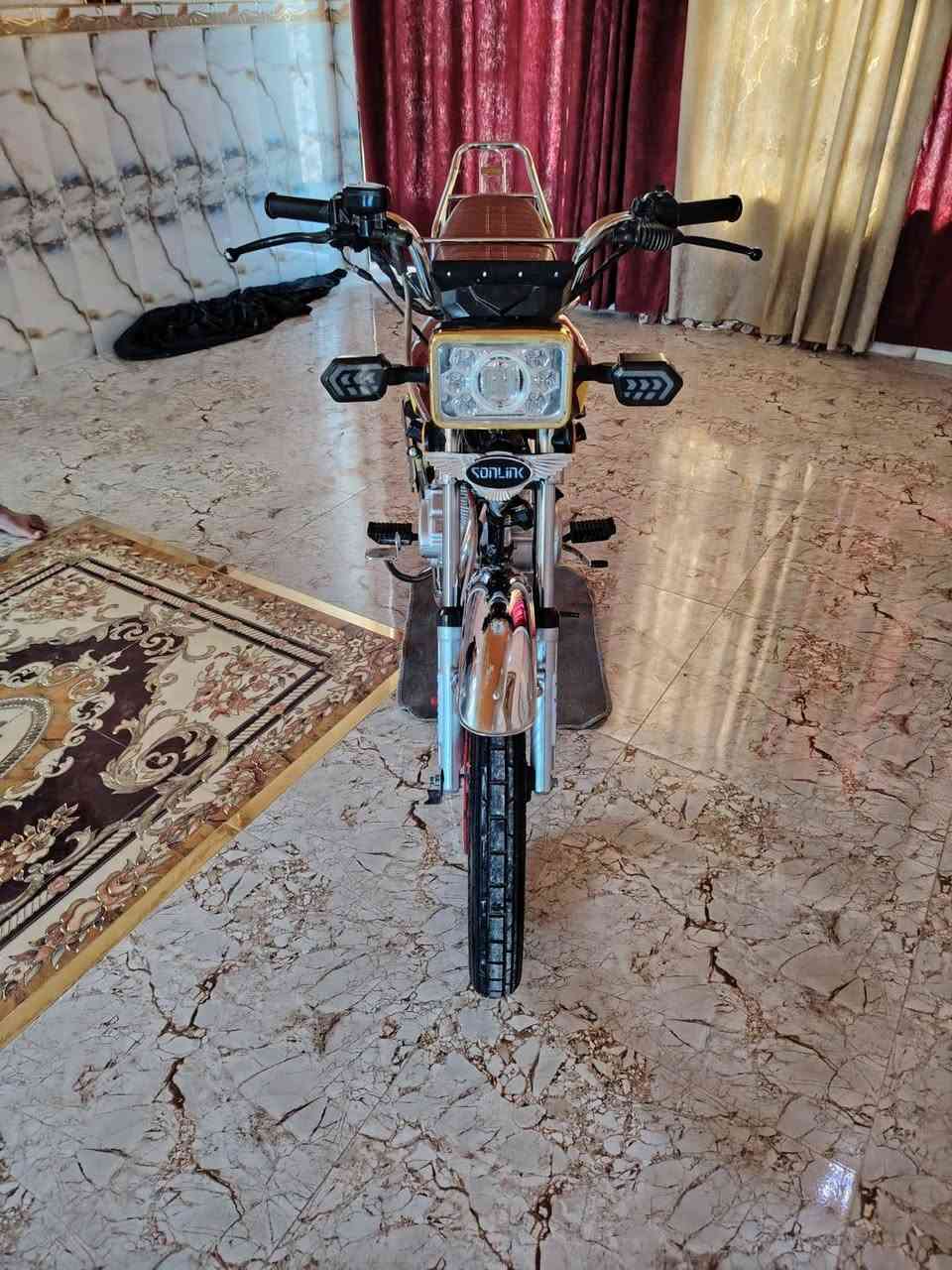 تايكر موديل 25 مكفوله اوراق(700)
وبيه مجال مكان القاسم ناحيه الطليعه(خاص) 

رقمي ***********
