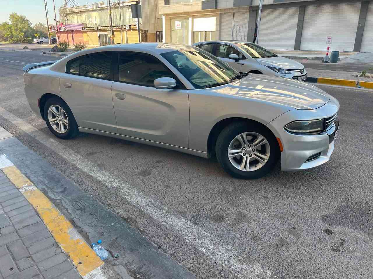 السلام عليكم جارجر sxt مديل ٢٠٢٢ اصل ماشية ٣٧ ميل  كفاله من الصبغ والفتح  رقم بصرة بسمي  شرط تحويل   مكان السيارة بصرة شارع الوفود  السعر ٢٣٥ 

للاستفسار اكثر 
***********
