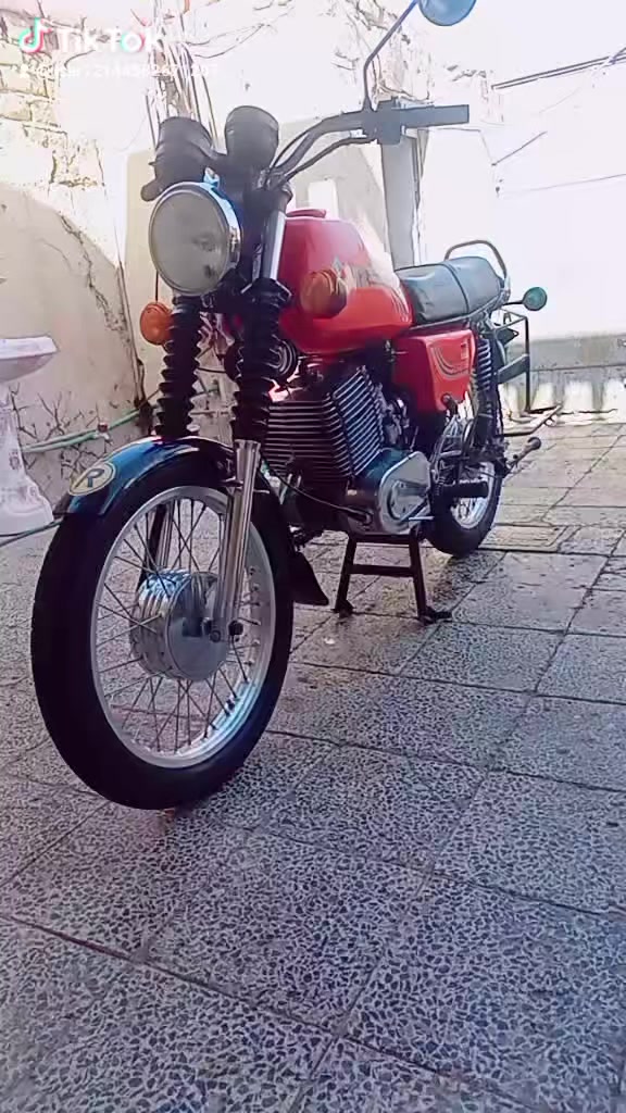 السلام عليكم ورحمة الله ***********
محرك ألماني كصه 3 على الفتح 
الماطور بدون 
كهربائية كامله  الماطور ماكنيت 

السعر مليون وستميه بي مجال لشراي 

مكاني الرميثه
