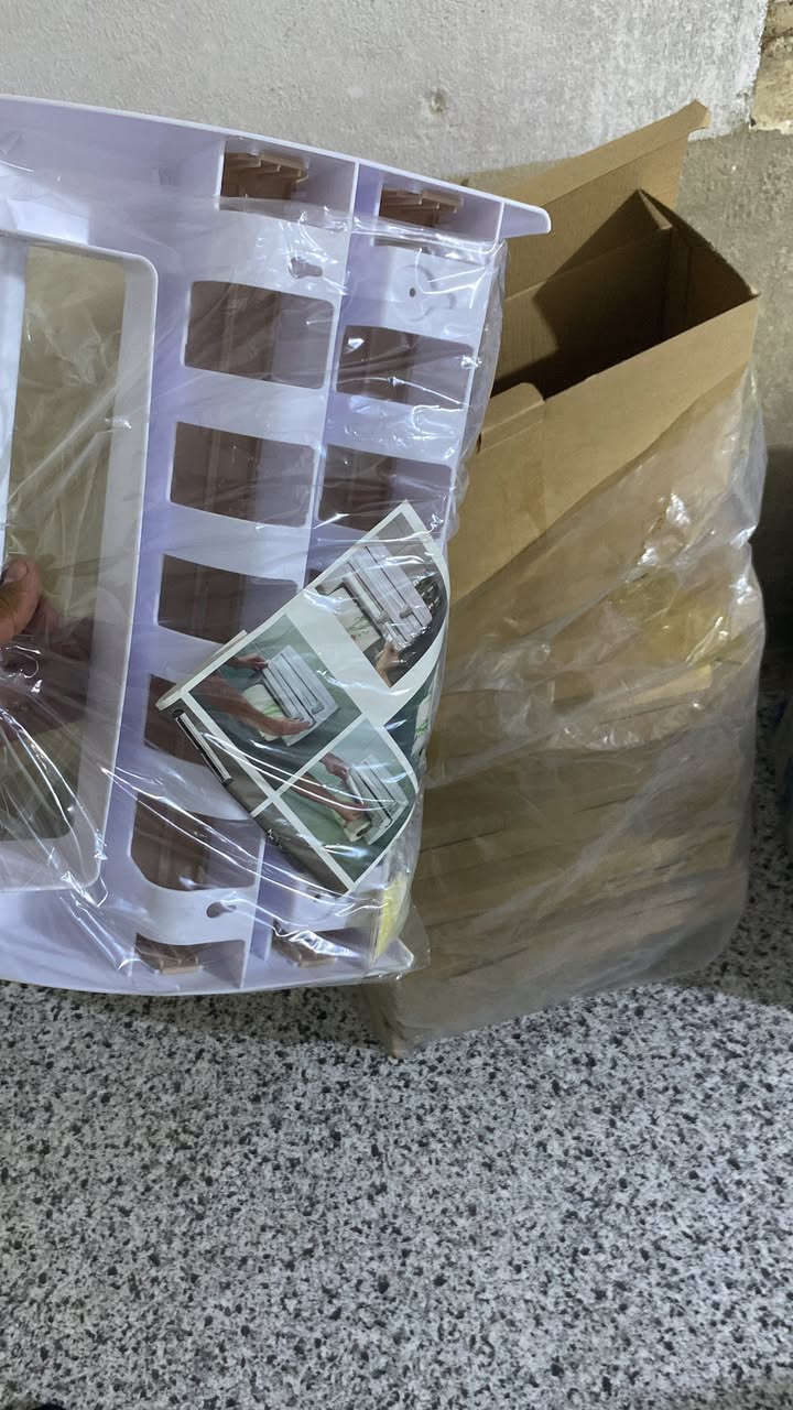 مجموعة غراض منزلية كلها جديدة كسر كارتون تصفية مجمع للبيع
ولي يأخذهن كلهن تحسبهن له بسعر مناسب


**إذا كنت صاحب هذا الإعلان وتريد حذفه لأي سبب، رجاءا أرسل رسالة إلى الدعم الفني**