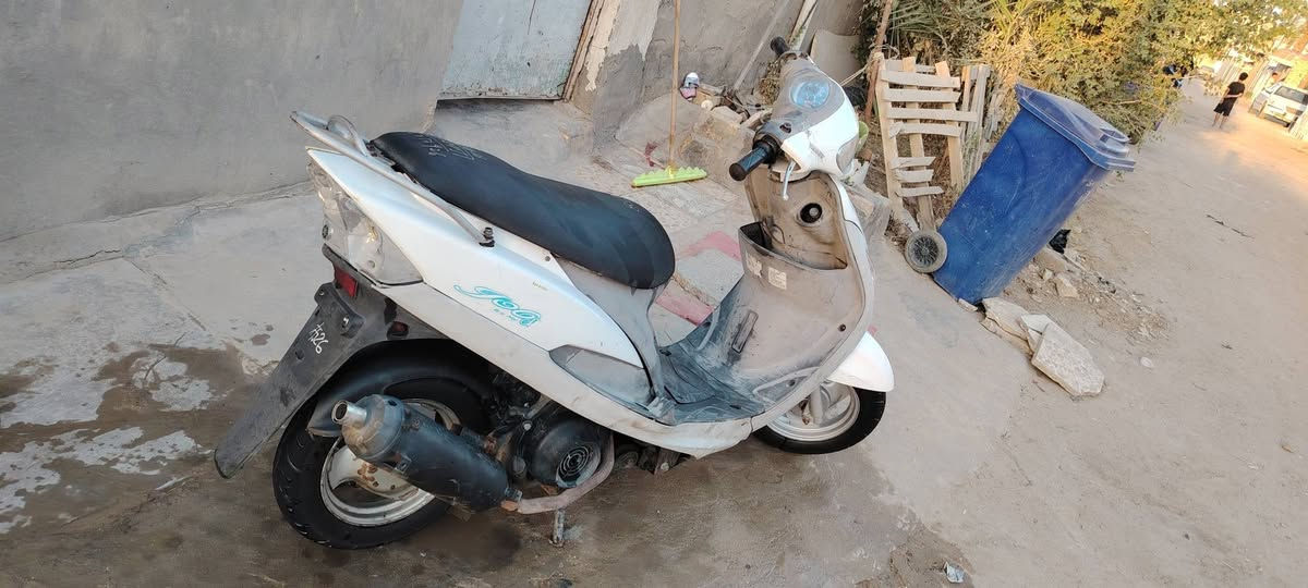 سلام عليكم... دراجه  مغولي للبيع نضيفه سعرها 550 وبيه مجال مكاني ديوانيه حي العسكري..


**إذا كنت صاحب هذا الإعلان وتريد حذفه لأي سبب، رجاءا أرسل رسالة إلى الدعم الفني**