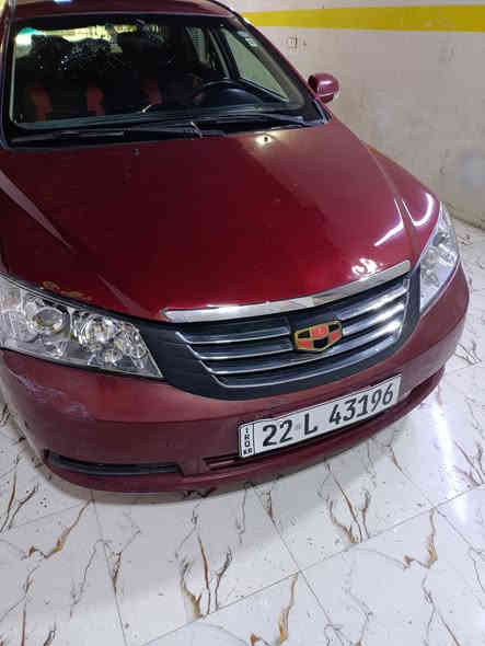 من رخصه مدير الكروب جيلي امكراند c7 موديل ٢٠١٦ بسمي رقم اربيل الدولي سنويه لحد ٣٠ كير  ومكينه كورلا نحله تدفئة وتبريد شغال بي مكالمات شخوط اثر ستوته وخاملخ الخلفي وره السكن شبرين صبغ بدون دواخل حداديه جديد تخم تاير جديد مشط استيرن جديد شاده سعرها ٦٨ وبي مجال بسيط مكان السيارة كلار  وهذا رقمي *********** تحياتي لكم
