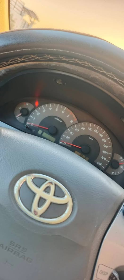 السلام عليكم
 للبيع كامري موديل 2009 وارد خليجي شركة افطيم  تحويل مباشر 
فول مواصفات اعله فئه واحد على واحد 
المواصفات تحكم استيرن جهتين كامره خلفيه مثبت سرعه كشن كهربائي برده خلفيه فتحه سقف كشن كهرباء حساس امامي وخلفي تبريد قطعتين ثلج اشاير بالمري ادامه كامله يعني السياره جاهزه مال جناي ومامتعوبه 
كير محرك بعدها نيكل  كفاله تخم تاير صدر امامي وخلفي 
يعني السياره جاهزه خير من الله 
بيه مكانين كارت قليل جدآ والباقي كفاله وشرط الفحص 
السعر المطلوب 118
رقم مميز 1122
محرك ٤ 
٢٤٠٠

الاستفسار الاتصال 
***********
غير متواجد ع فيس 
مكان السياره البصره الزبير
