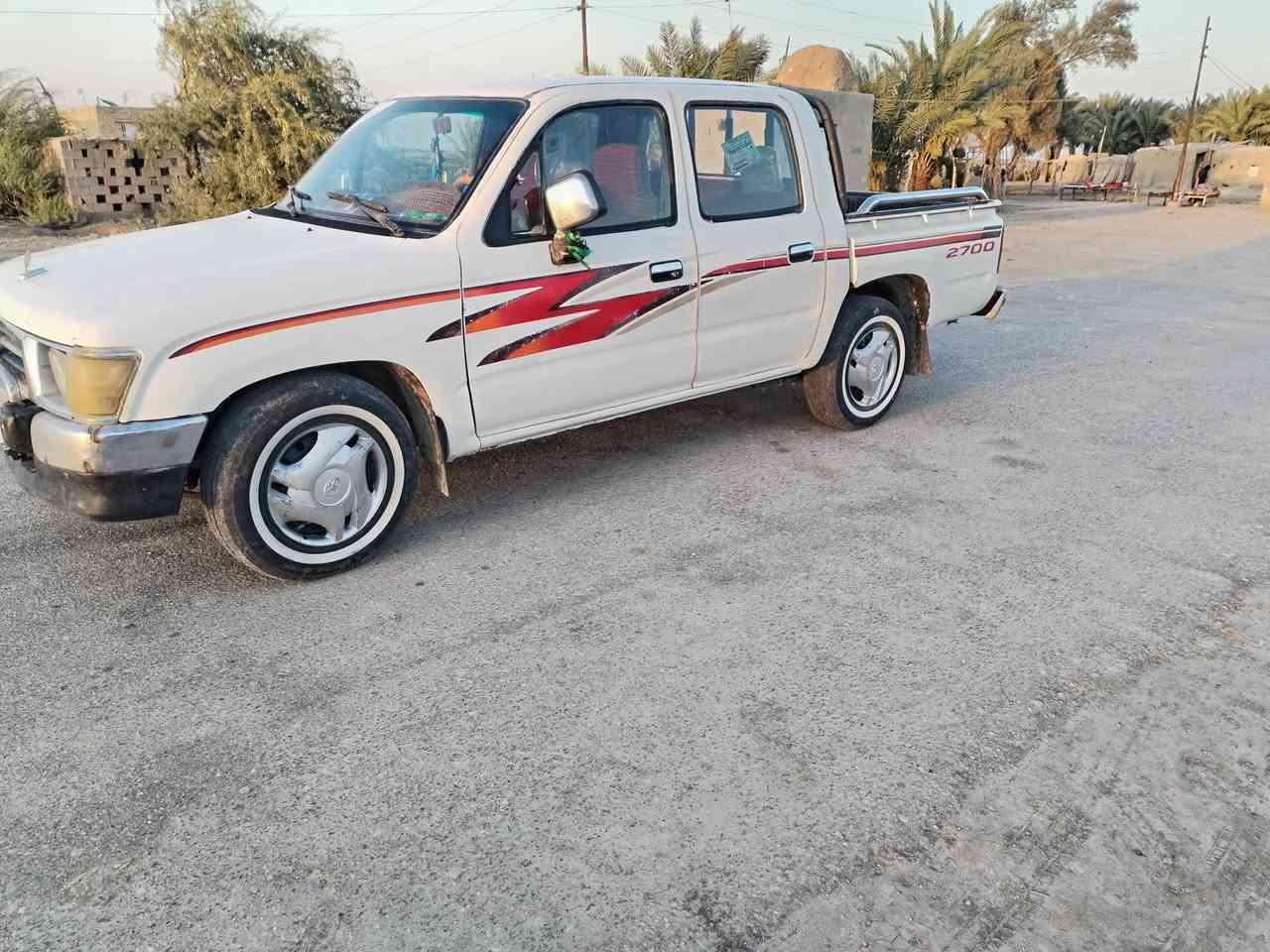 سلام عليكم بيكم البيع موديل 99 محرك وكسن شرط تخم تاير سياره كلش حلوه الاستفسار رقم الهاتف ***********
