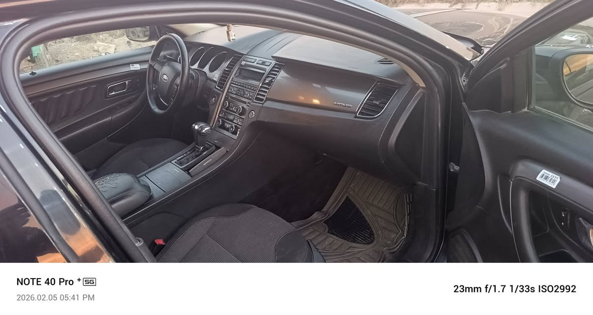 فورد تورس ٢٠١٢ محرك وكير جدد صدر امامي خلفي جديد كهربائيات فول داخله شركه بيه صبغ بالجاملغات الاماميه السياره كلش نضيفه هزه جديده وسنويه جديده رايده ١٠٠ هذا رقمي ***********
