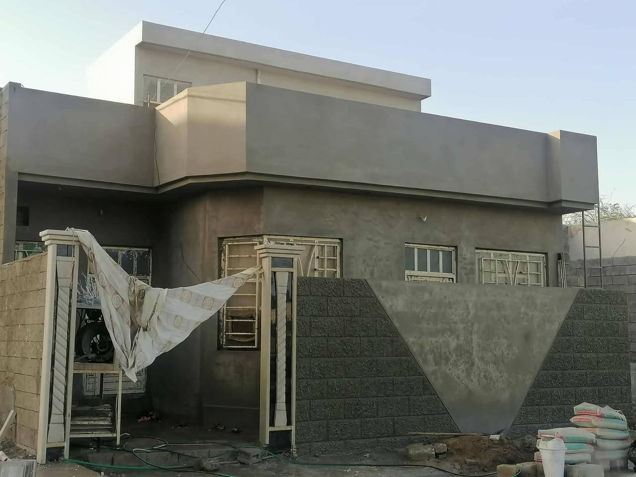 كادر لباخ كادر سيراميك متفرغ حاليآ *********** ***********عمل موصل متر 2000 شربت 500نص مالج 1500
