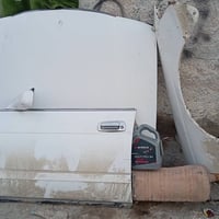 للبيع باب السايق وبنيد بطه جدد السعر ١٢٥ الف قفل باب كامل بدون بطانه م...