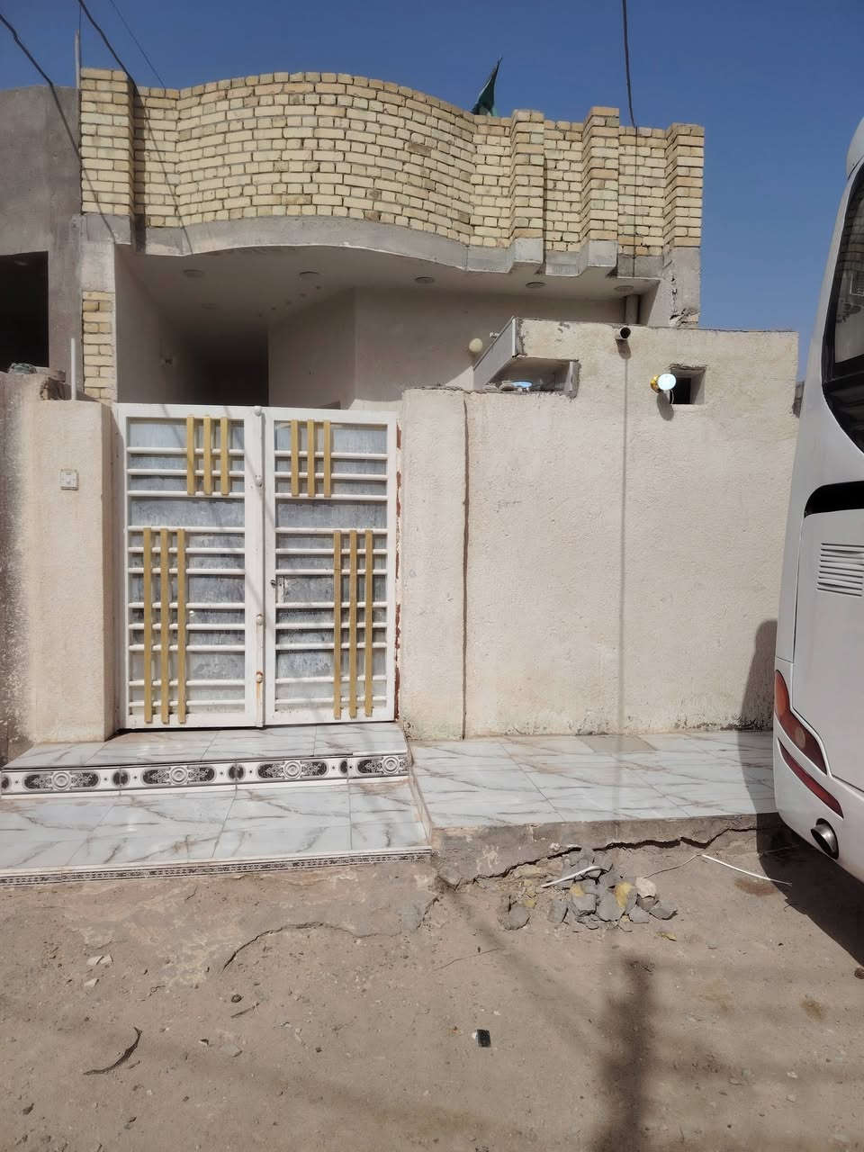 بيت ١٠٠ طولني ماجديه شارع ملعب سده صفاء القديم حجي حسن تبليط زراعي متوفره جميع الخدمات شراي يتصل ***********

