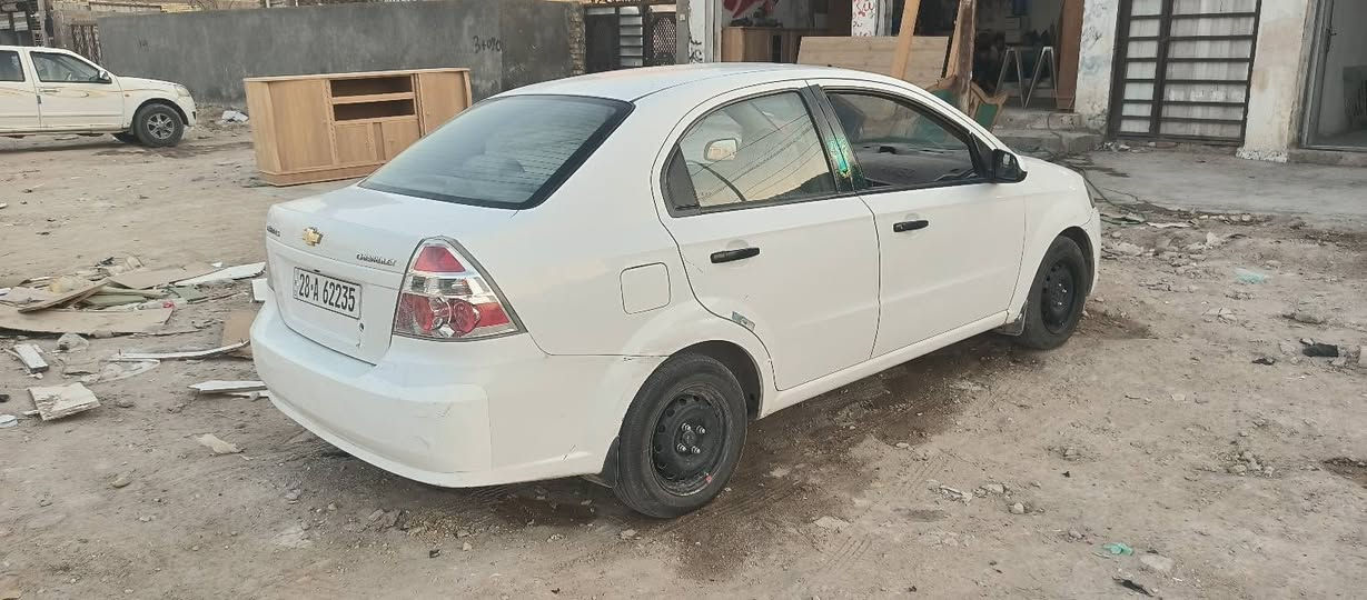 افيو للبيع موديل 10 السياره كفاله ما عدا طخات بسيطه العنوان نجف شارع المعمل ***********
