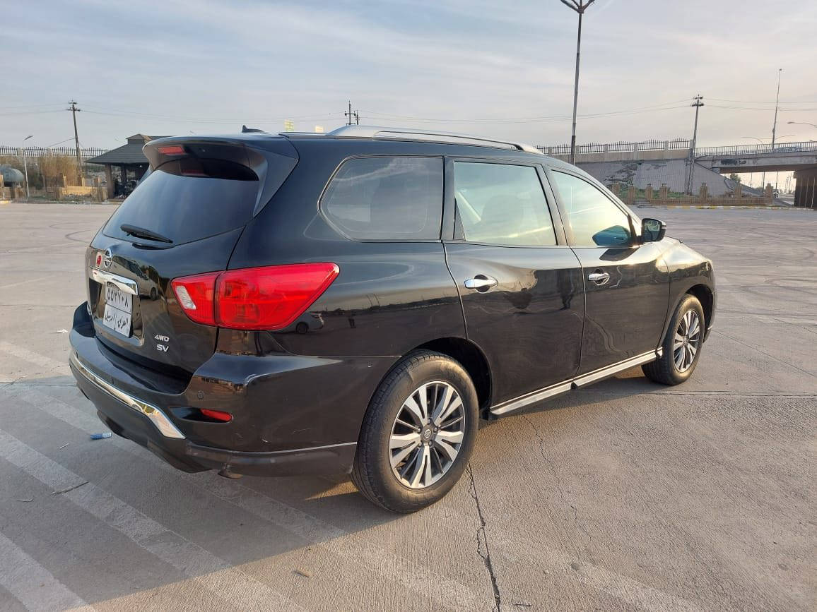 سلام عليكم نسيان بسفندر موديل 2017 لون اسود 3 مقعد تبريد مركزي سياره امريكي حادث بونيت و شبر من جاملغ بدون دواخل سياره بدون صرف جاهز محرك كير ابشرط سعر 160$ وبي مجال مكان سياره كركوك ***********
