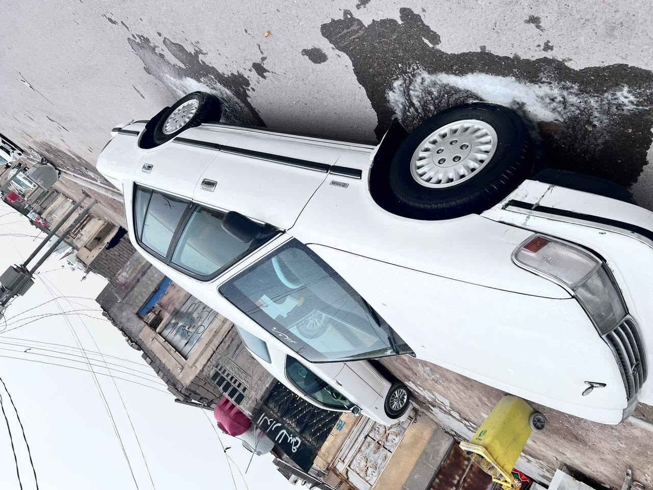 سلام عليكم ورحمه الله وبركاته سياره كروسيده يسره بلاد مكفوله منكلشي من الكصه و النقل و الضربه و الصوليات سياره مال جناي رقمه بغداد رعي سيارا يمي تبريد ثلج لحداديه 100 بلميه  العنوان البصره الزبير. السعر 60 محرك بلاد كابريته


**إذا كنت صاحب هذا الإعلان وتريد حذفه لأي سبب، رجاءا أرسل رسالة إلى الدعم الفني**