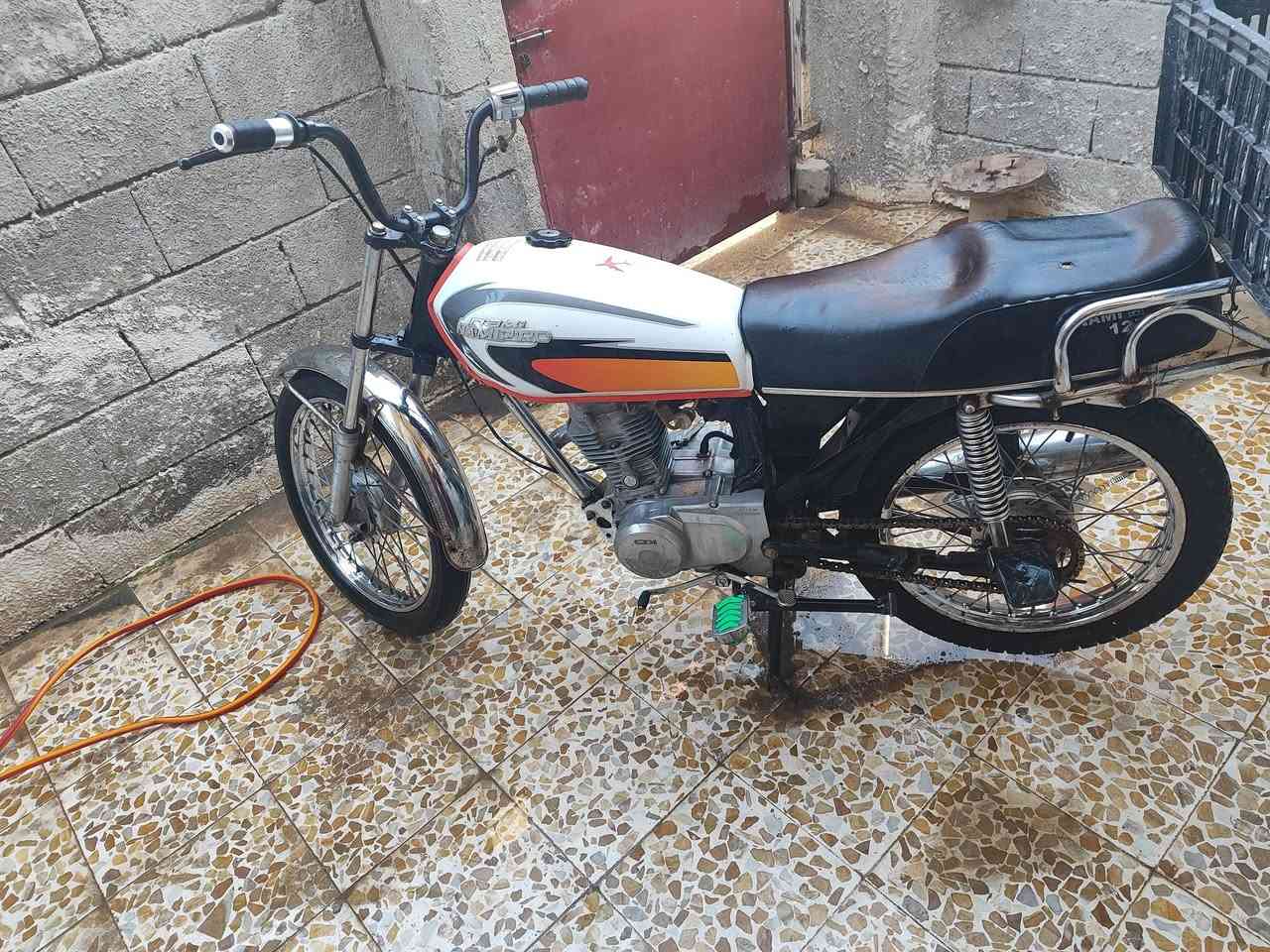 ماطور للبيع كلو شرط سعر 225بي مجال حك جيه ***********
