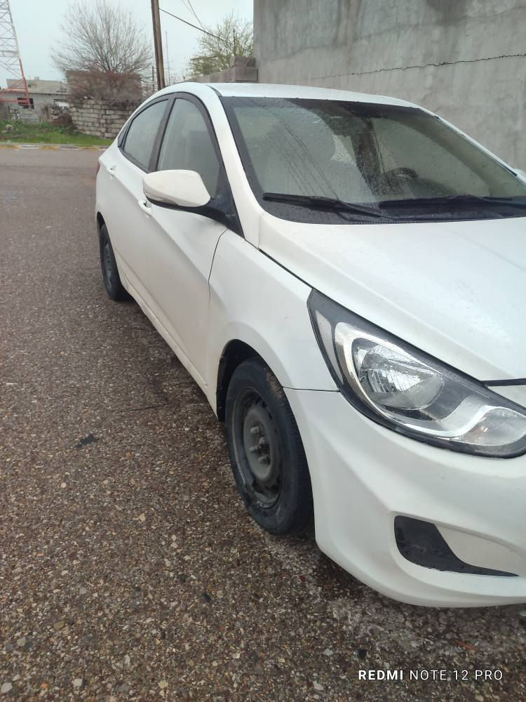 بەناوی خودا هوندای ئەکسێنت بڕاوە بۆفرۆشتن بێ لێدران بێ تەقەوڕە قە کارەبای مزبووت سە قفی بێ بۆیاخ ناوزەرد ئیکۆ مدیل 2014سعر45مجال *********** السليمانية, العراق
