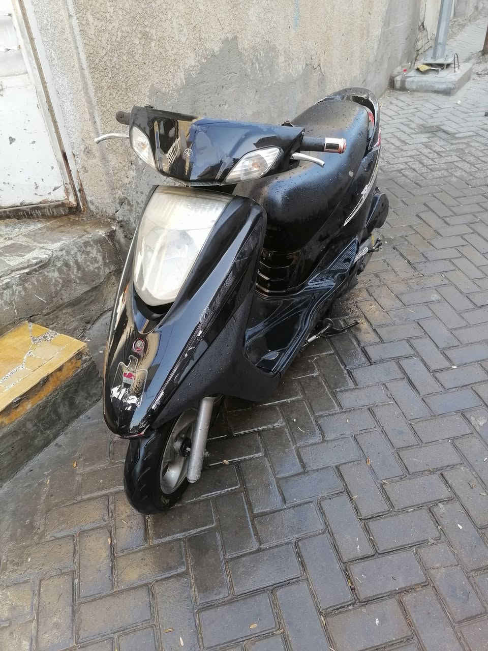 السلام عليكم دراجه بريز فحل ام الطلاعات سلف هندر شغاله كهربئيات كلهه شغاله لاتنقيص ولاتبخير مكينتهه ناعمه السعر ٣٥٠ مكاني بغداد للاستفسار *********** غير متواجد عنت
