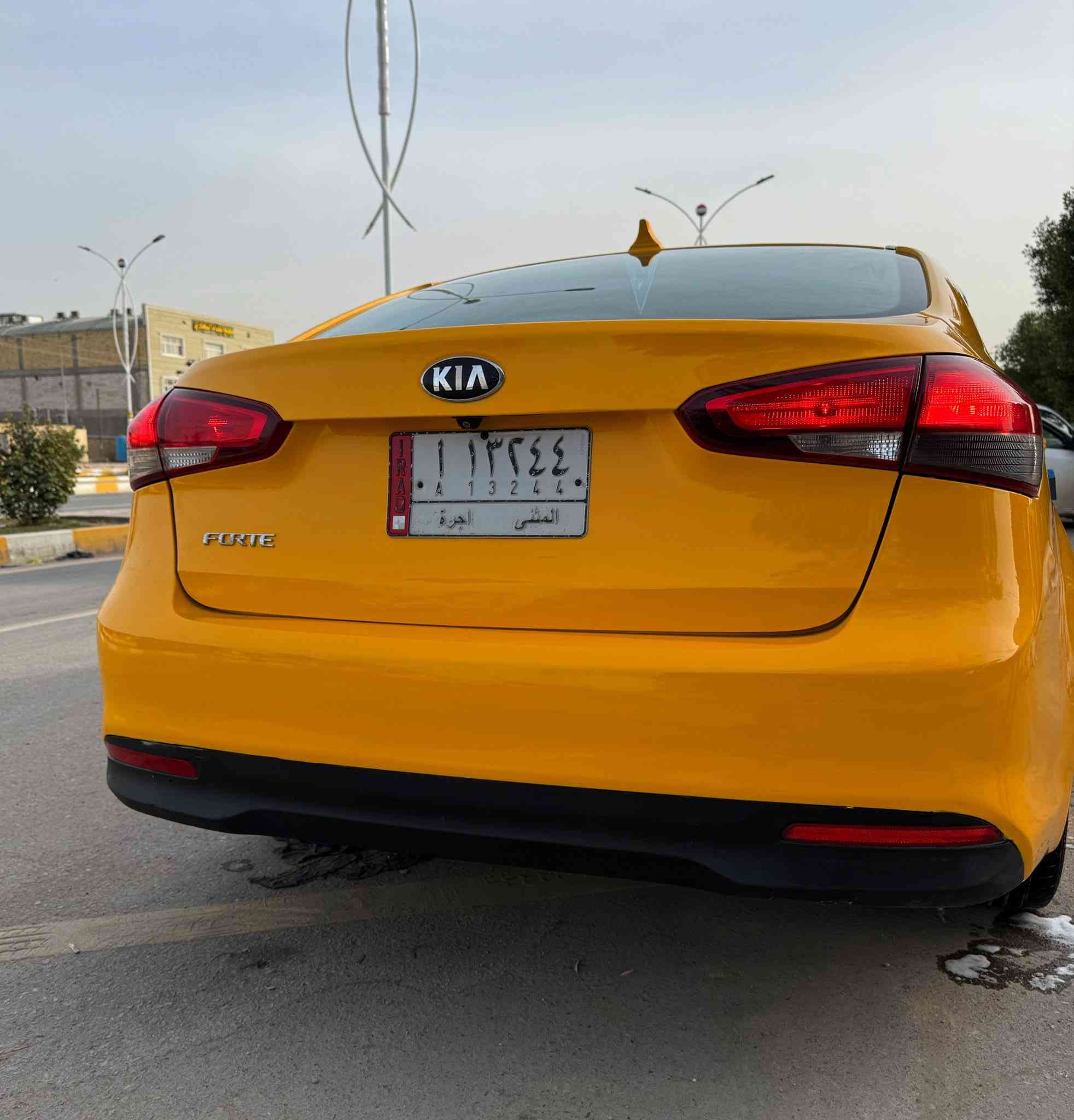 السلام عليكم كيا فورتي 2017 سياره جديده وجاهزه تبريد تدفئه تحكم ستيرن شاشة انظمه قياده تايرات جدد حداديه جاهزه من كلشي ماتخسر عليها ابد مال جناي العنوان الناصريه مركز ***********
