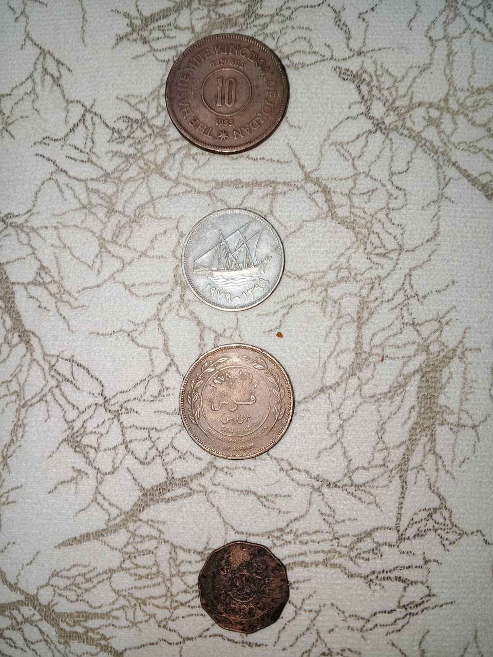 السلام عليكم هاي العملات جانت من ضمن اعراض جدو الله يرحمه 🥲


**إذا كنت صاحب هذا الإعلان وتريد حذفه لأي سبب، رجاءا أرسل رسالة إلى الدعم الفني**