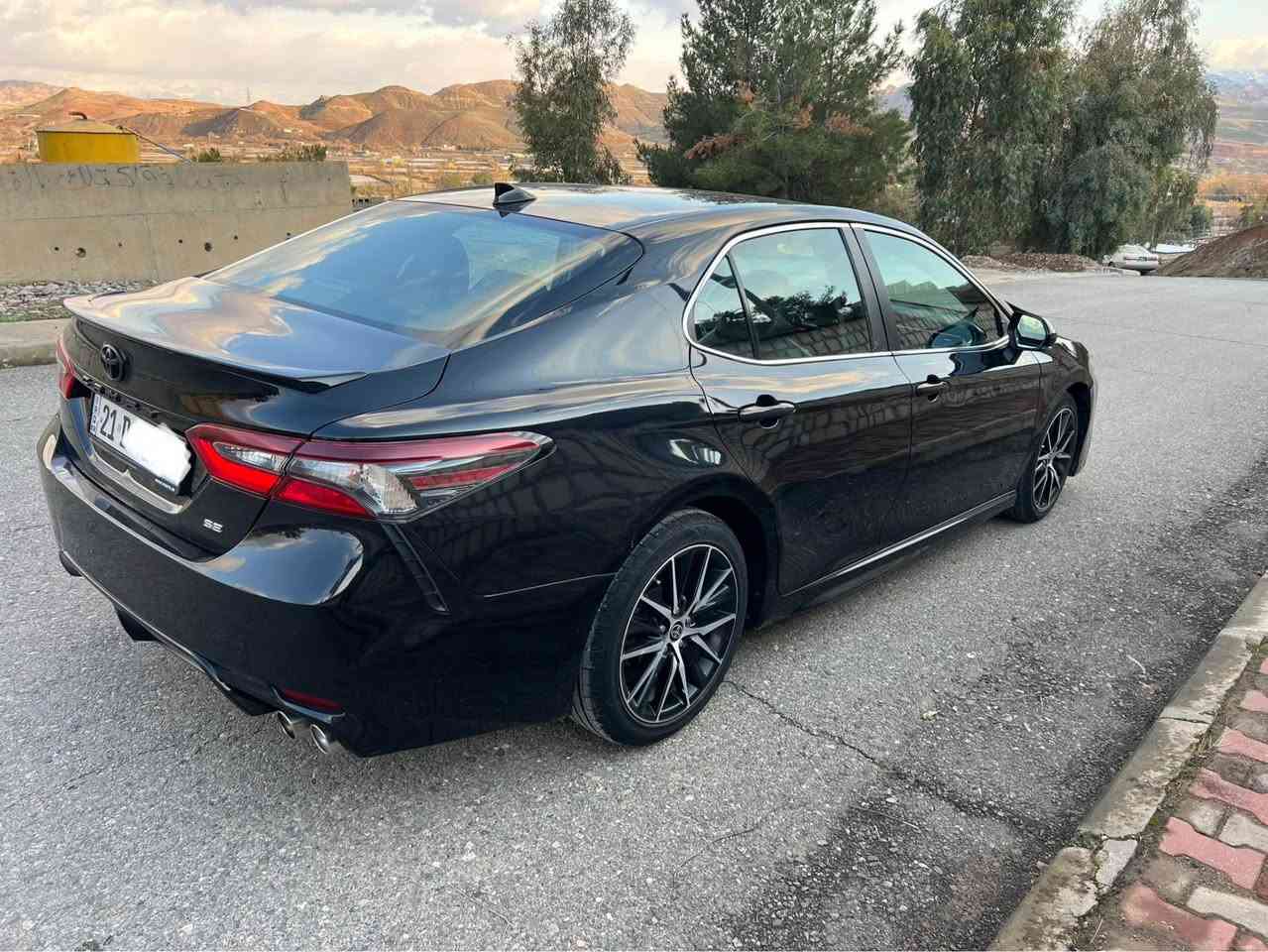 تويتا كامرى SE 2022 زؤر جوانه 74mill رؤيشتووه بؤنيتى بؤياغه له گه ل بستيك چاملخى سكن دعمى قورسى نيه ره سمى شانسيم داناوه گيرو مه كينه ى به شه رته سنه وى ره قه م و تاييه ى نوييه  به ناوى خؤمه كؤبؤنى به نزينى هه يه 
***********
180$ معامله كويسينجاك, أربيل
