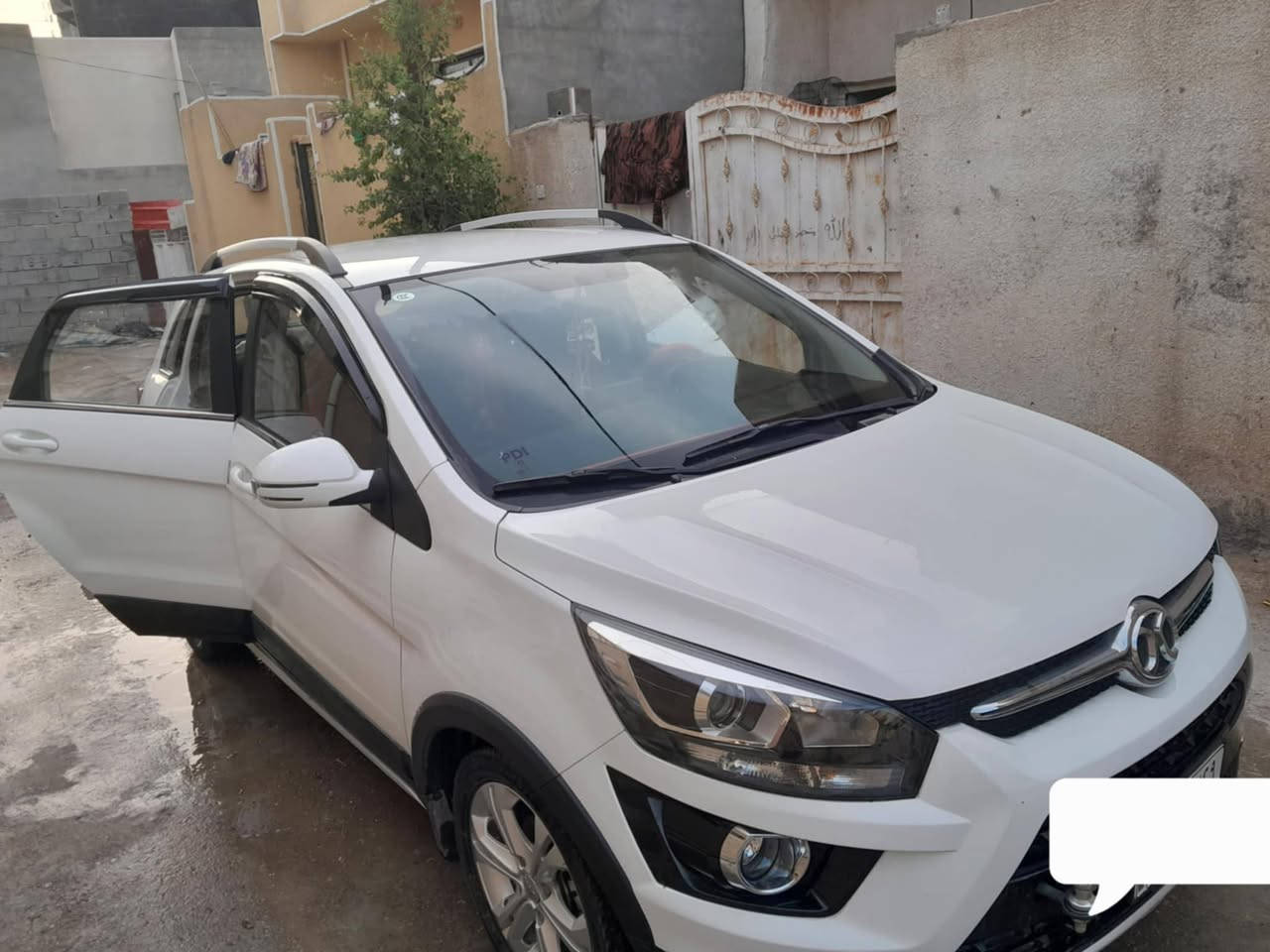 � للبيع – سيارة BAIC X25 موديل 2020
📍 الموقع: ديالى الخالص
📌 رقم: ديالى رقم انكليزي سنويه لل 2031
🎨 اللون: ابيض
📄 السيارة: حرة ثاني يوم باسمك
ماشيه :  28 الف

⚙️ المواصفات:

محرك 1500 سي سي (تيربو)
گير أوتوماتيك سبورت
مكينة وگير ياباني
شاشة لمس
حساسات خلفية
تحكم بالستيرن
إشارات بالمرايا
مثبت سرعة
تبريد شغال
كشنات جلد
السعر : 85 وبيها مجال
💎 سيارة نظيفة
للإستفسار التواصل : ***********
