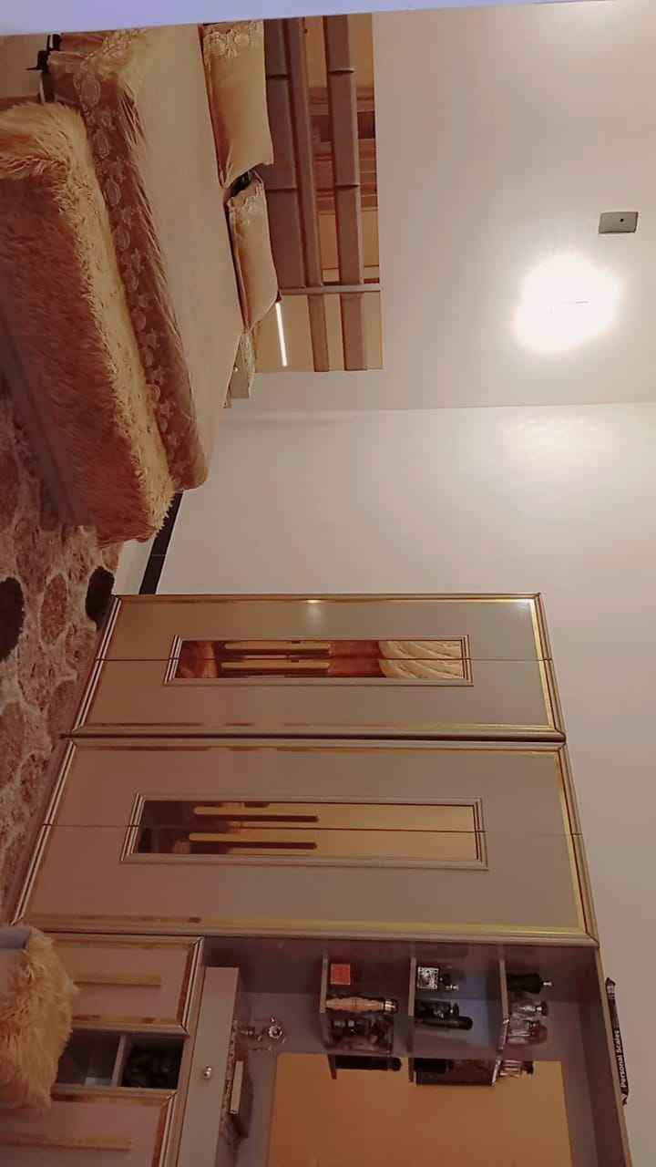 للبيع بيت ١٠٠ متر زراعي واجه ٦وربع نزال ١٦ طابقين بيت جديد ٣ غرف مكان البعيثه مجمع بهاء المدن


**إذا كنت صاحب هذا الإعلان وتريد حذفه لأي سبب، رجاءا أرسل رسالة إلى الدعم الفني**