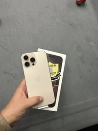 يالله 🧡 ايفون 16برو ماكس  ذاكره 256 بطاريه 95  بلادي وتر برف شرق اوسط ...