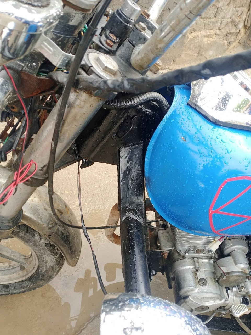 سلام عليكم ستوته للبيع موديل 20مكفوله كفاله عامه كهربائيات جديده تخم تايرات جديد  شاصي مكفول العنوان واسط قضاء الزبيديه ... السعر مليون و450... بيها مجال  لشراي  بخدمته والله ♥️ ***********
