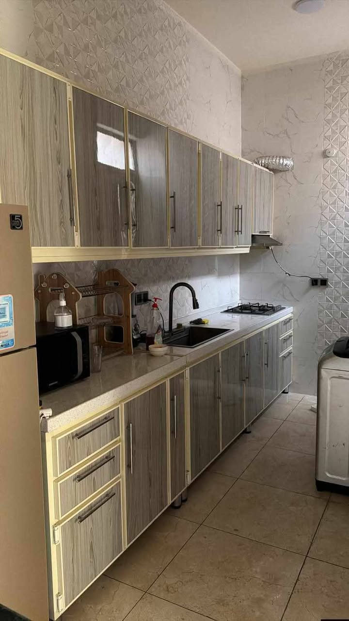 كاونتر تزكام القوي مو سوكي مستخدم اقل الشهر مو اكثر مسوينه ب3ملاين ونص وياه طباخ مصري أحدث طباخ وياه سنك سل ستيل الأصلي وياه مرشحه وملحق اضافي عدنا انتقاله نريد نبيعه ب مليون و٧٠٠ فقط مال مستعجل وبيه مجال حك الجيةة


**إذا كنت صاحب هذا الإعلان وتريد حذفه لأي سبب، رجاءا أرسل رسالة إلى الدعم الفني**