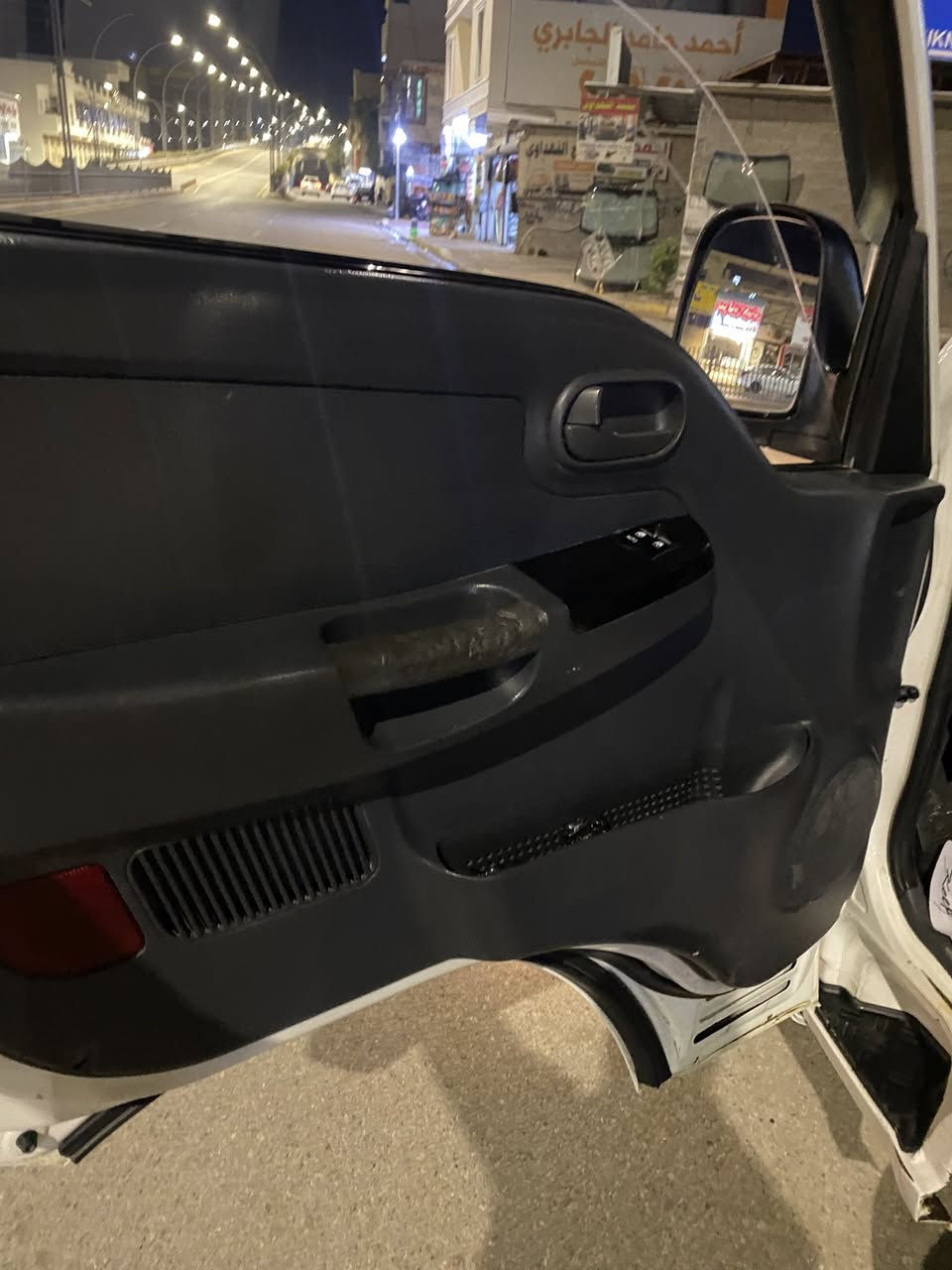 السلام عليكم
كيت فحل مسكر مجول محرك 4000 7 كير 

محرك كير مكفول 

موديل 2013 كفاله عامه بدون صبغ

ممشى سياره 200 تبريد ثلج

رقم كربلاء باسمي شرط تحويل 

مكان سياره رمادي السعر 120 وبيها مجال بسيط

***********
