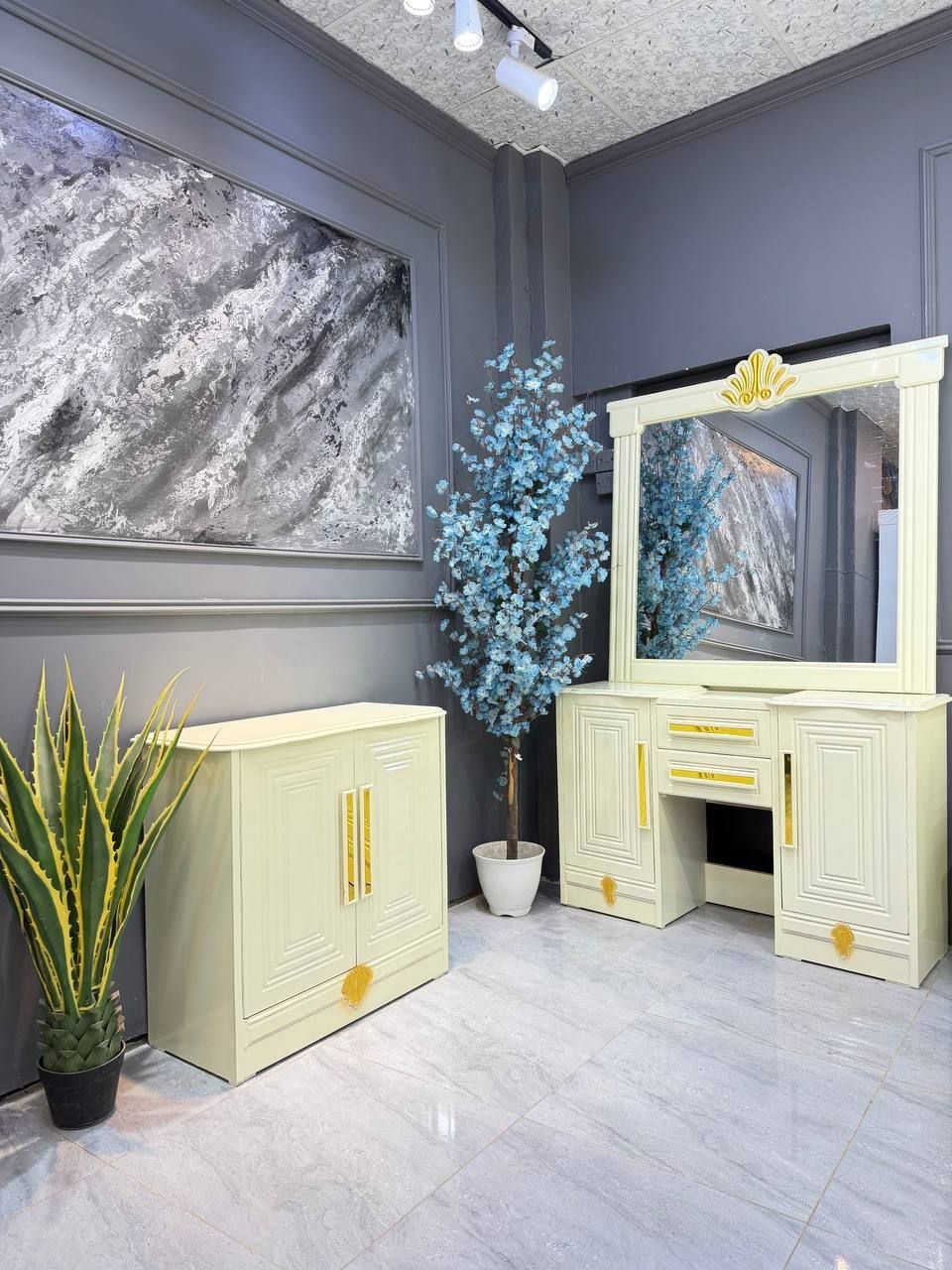 غرفه عراقيه من ضمن درجات الاقتصادية 9 قطع


**إذا كنت صاحب هذا الإعلان وتريد حذفه لأي سبب، رجاءا أرسل رسالة إلى الدعم الفني**