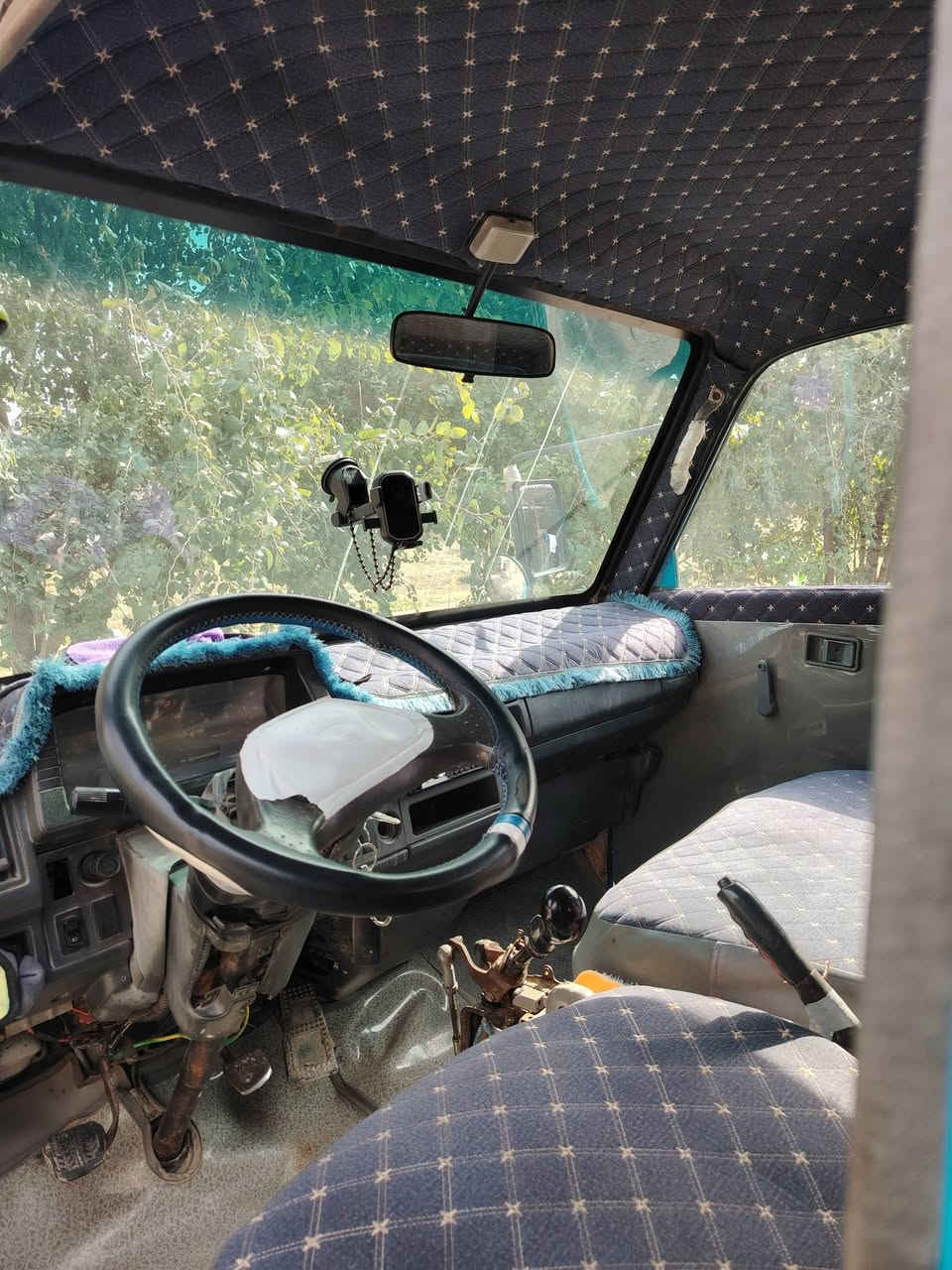 السلام عليكم 
كيه موديل 94 كير اكسن مكفوله. 
مكينه بيها خيط بخار بدون تنقيص. 
حداديه جديده 
سنويه لل شهر 11 تنتهي. 
تعمير جديد السياره بدون ضربه ولا كص.. 
السعر 55 وبيها مجال. حك الجيه 

متواجد خاص خاص. 
ورقمي *********** بي  واتساب
